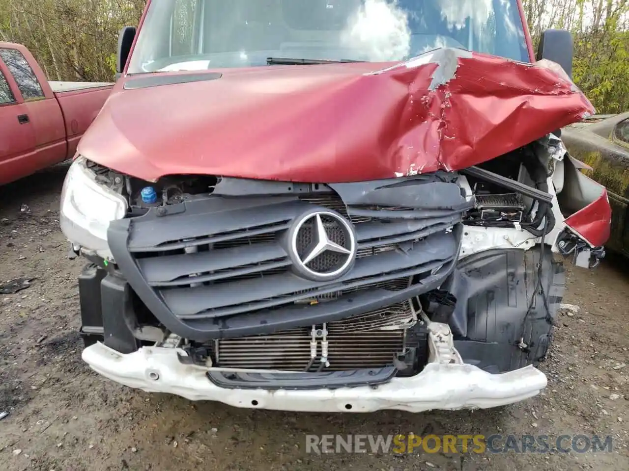 7 Photograph of a damaged car WD4PF1CDXKT015243 MERCEDES-BENZ SPRINTER 2019