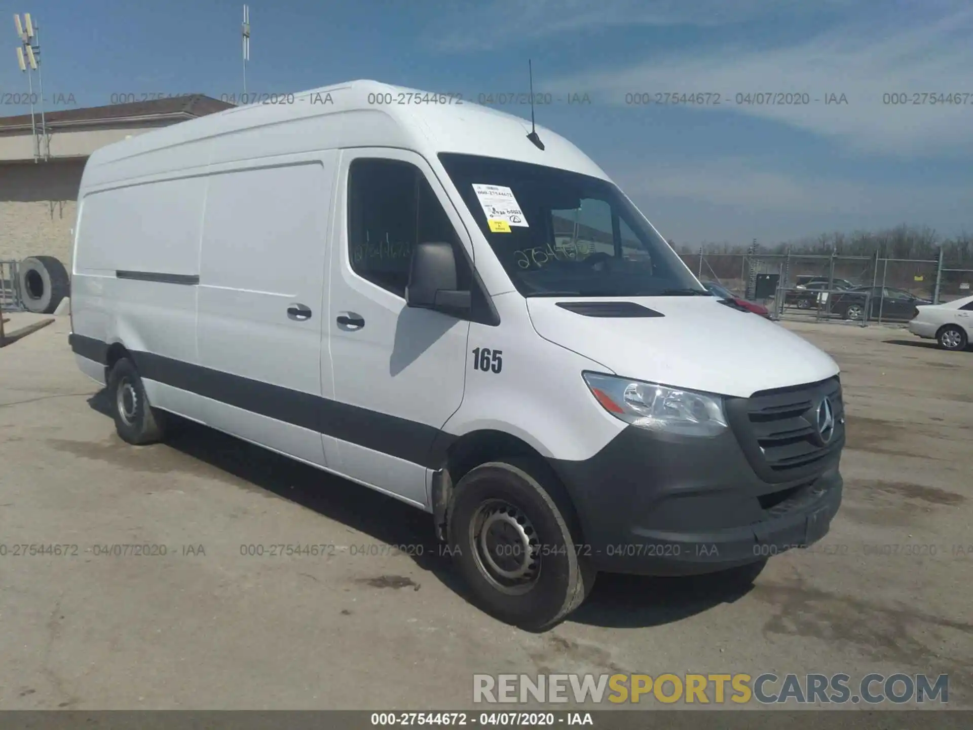 1 Photograph of a damaged car WD4PF1ED8KT005081 MERCEDES-BENZ SPRINTER 2019