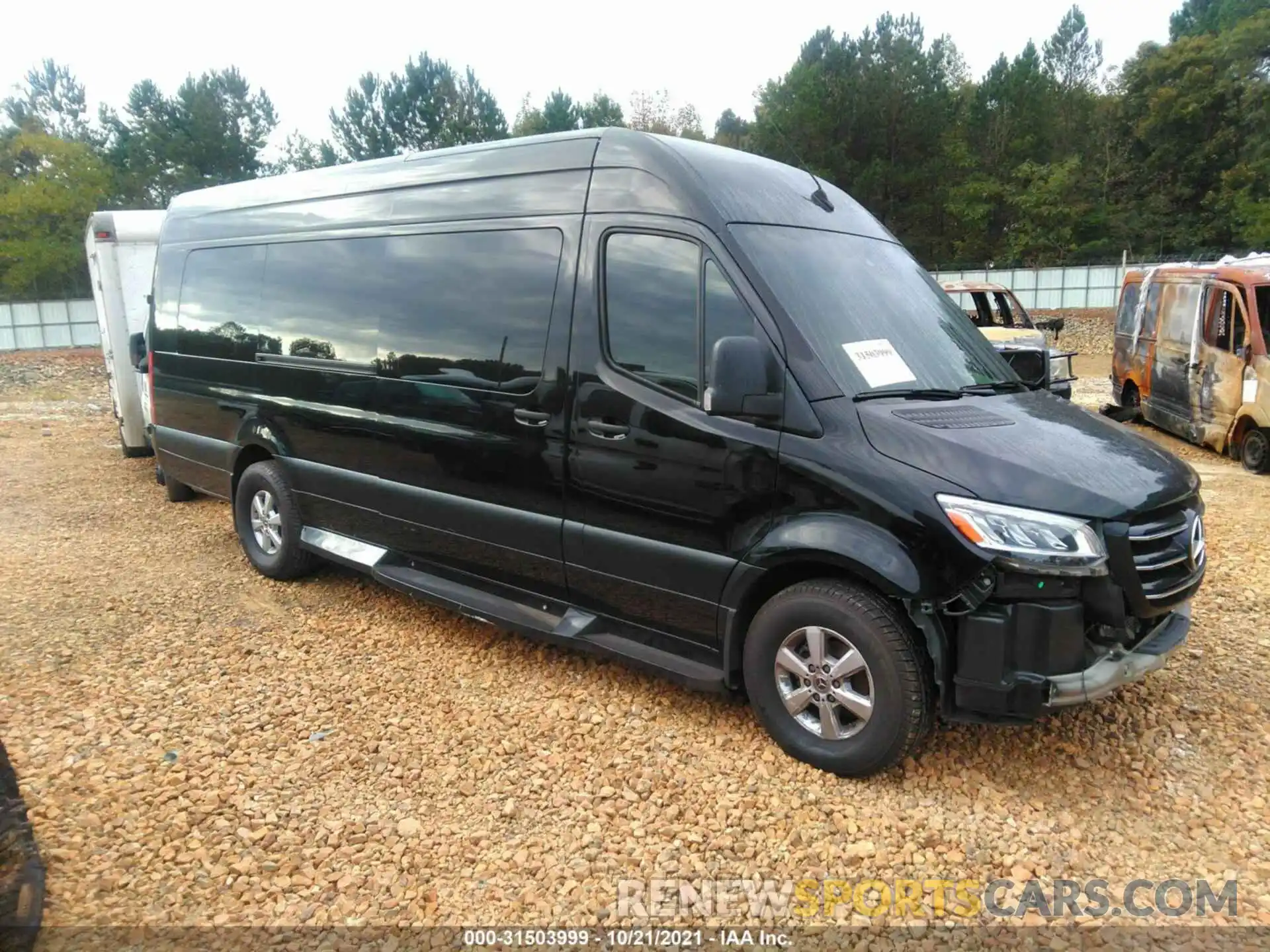 1 Photograph of a damaged car WDAPF1CDXKT008886 MERCEDES-BENZ SPRINTER 2019