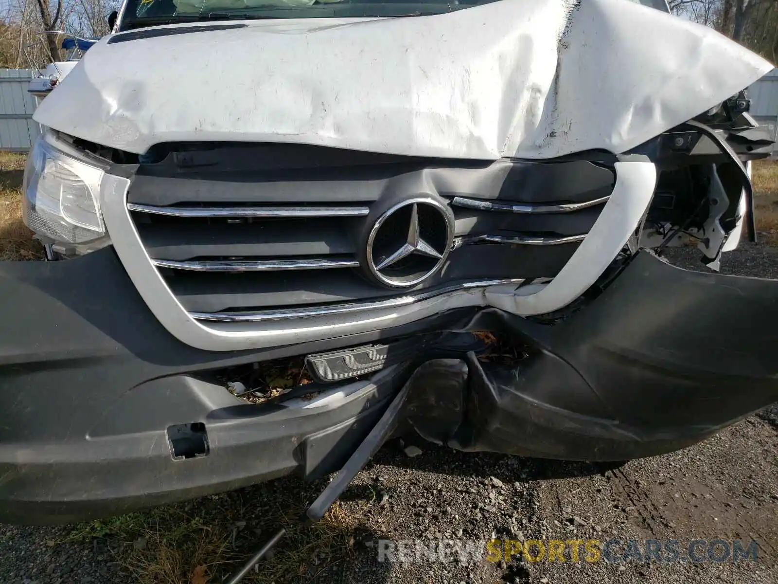 7 Photograph of a damaged car WDAPF4CD1KN015974 MERCEDES-BENZ SPRINTER 2019