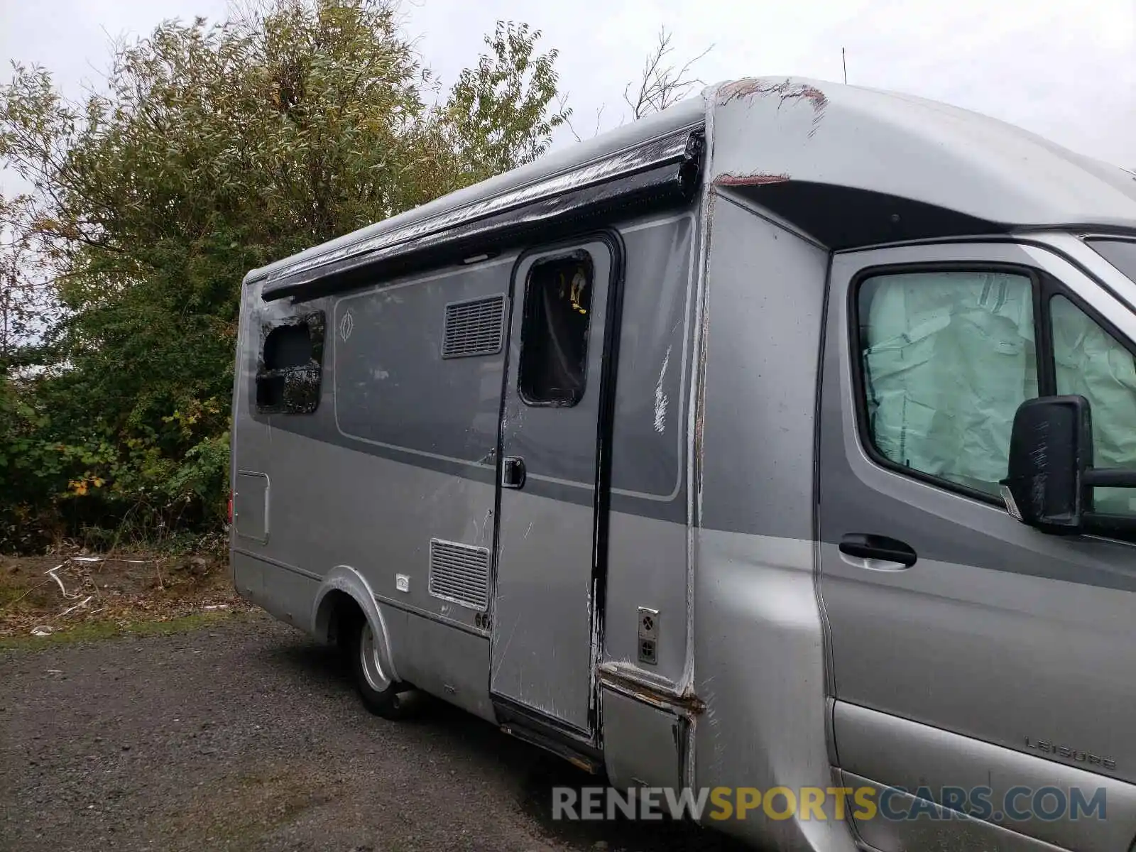 9 Photograph of a damaged car WDAPF4CD4KN055580 MERCEDES-BENZ SPRINTER 2019