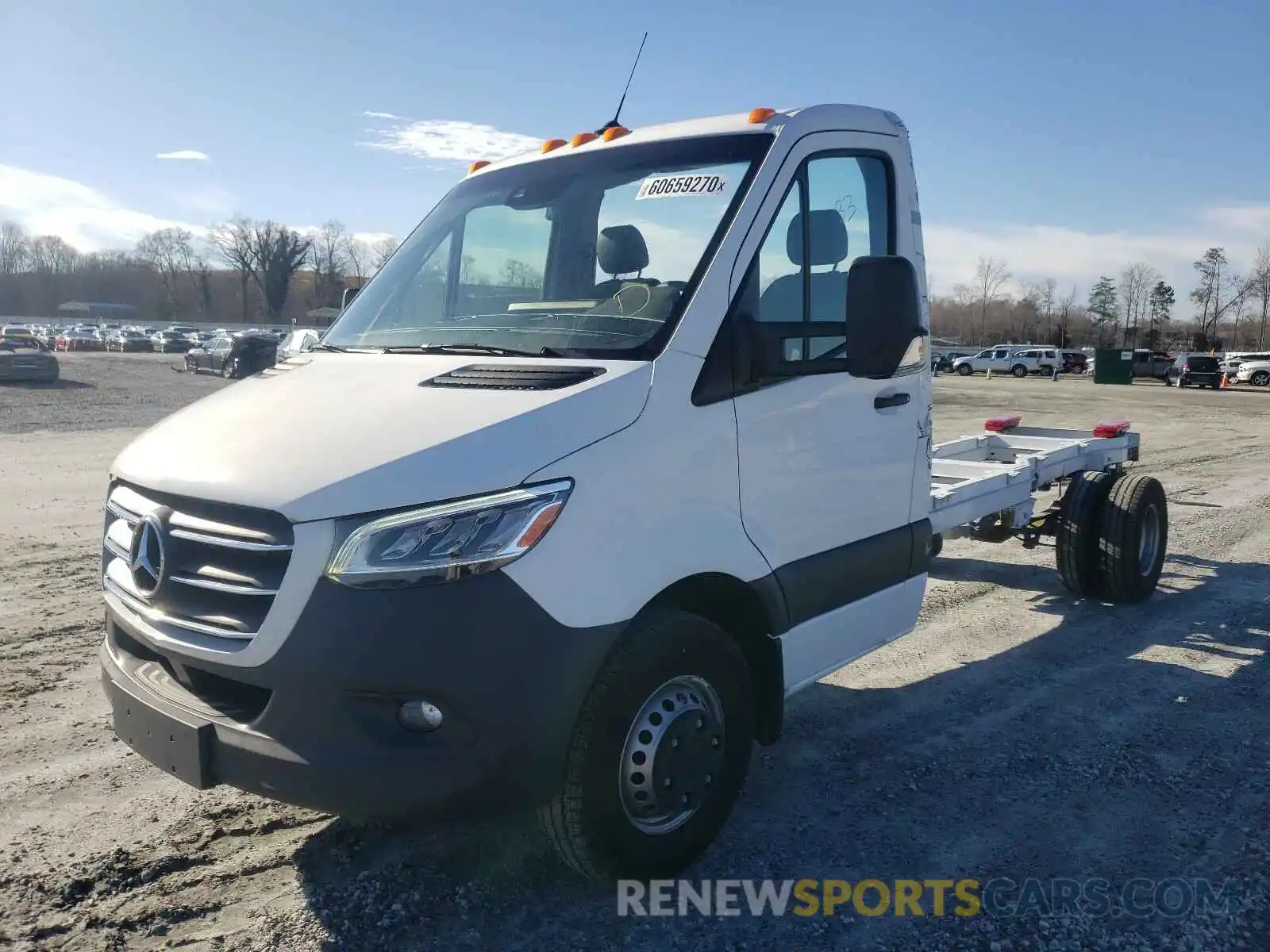 2 Photograph of a damaged car WDAPF4CD7KN014084 MERCEDES-BENZ SPRINTER 2019