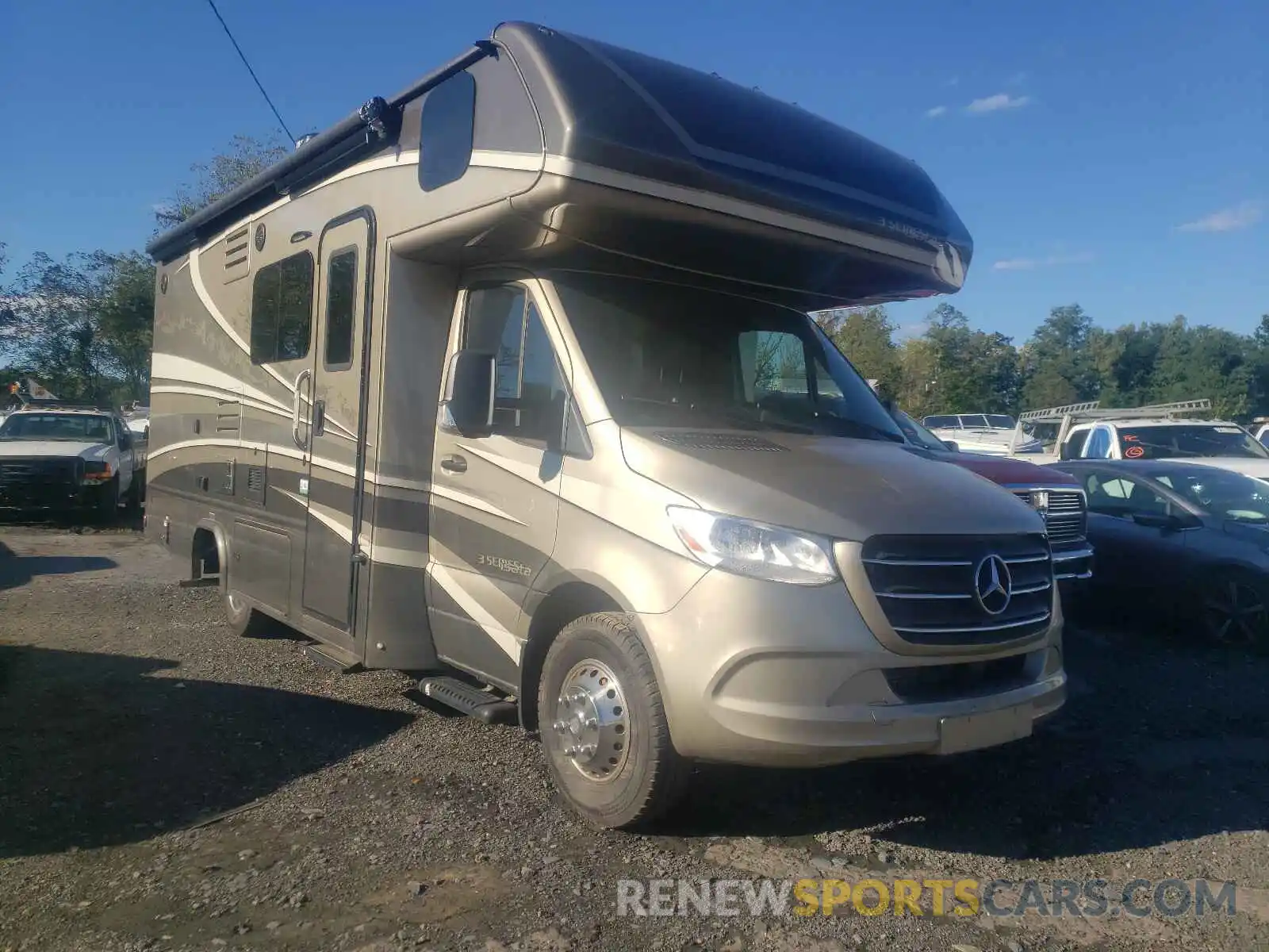 1 Photograph of a damaged car WDAPF4CD8KN038958 MERCEDES-BENZ SPRINTER 2019