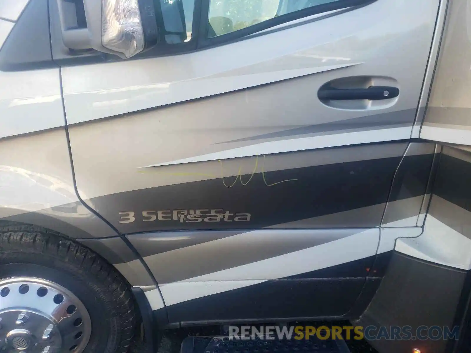 9 Photograph of a damaged car WDAPF4CD8KN038958 MERCEDES-BENZ SPRINTER 2019