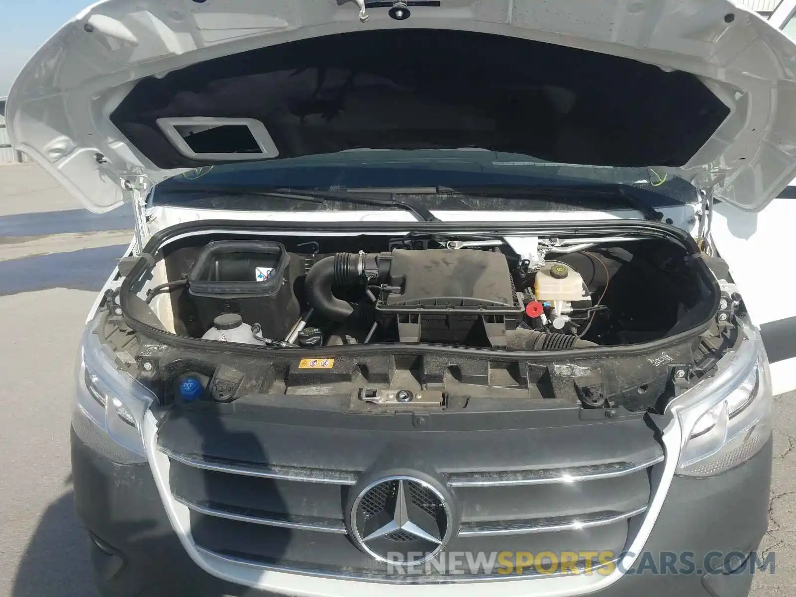 7 Photograph of a damaged car WDAPF4CD8KN057848 MERCEDES-BENZ SPRINTER 2019