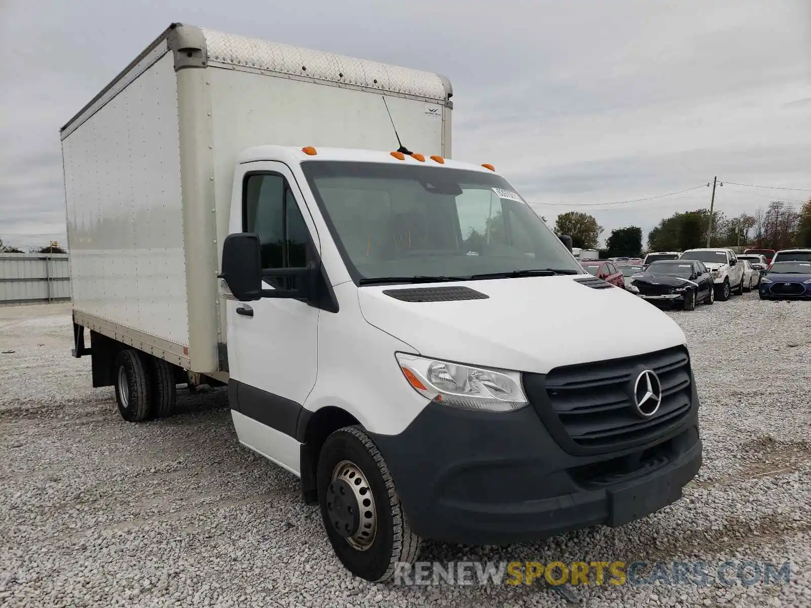 1 Фотография поврежденного автомобиля WDAPF4CD9KN037463 MERCEDES-BENZ SPRINTER 2019