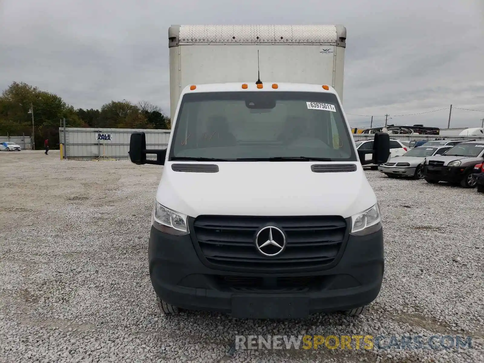 9 Photograph of a damaged car WDAPF4CD9KN037463 MERCEDES-BENZ SPRINTER 2019