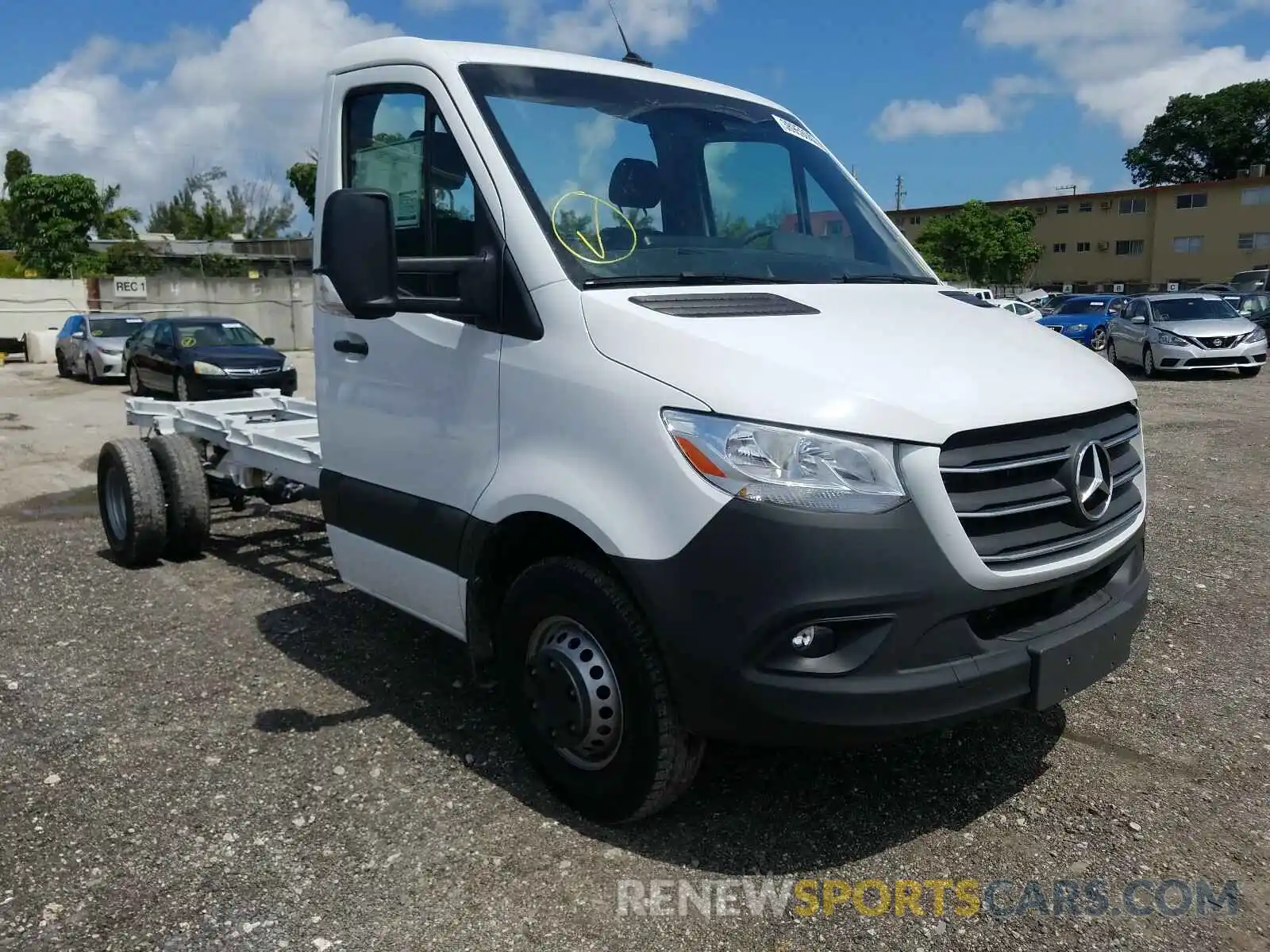 1 Фотография поврежденного автомобиля WDAPF4CDXKN058645 MERCEDES-BENZ SPRINTER 2019