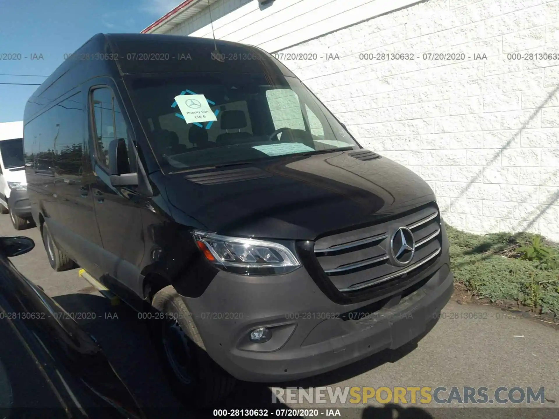 1 Photograph of a damaged car WDZBF1CD8KT002639 MERCEDES-BENZ SPRINTER 2019