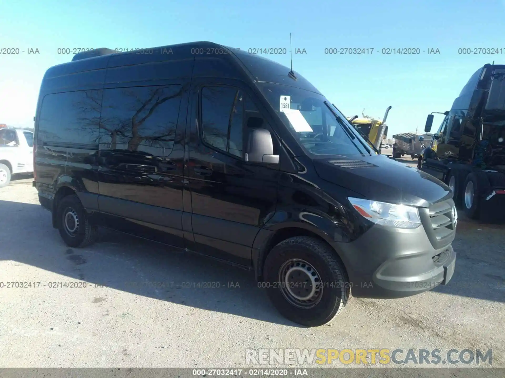 1 Фотография поврежденного автомобиля WDZPF0CD5KP110726 MERCEDES-BENZ SPRINTER 2019