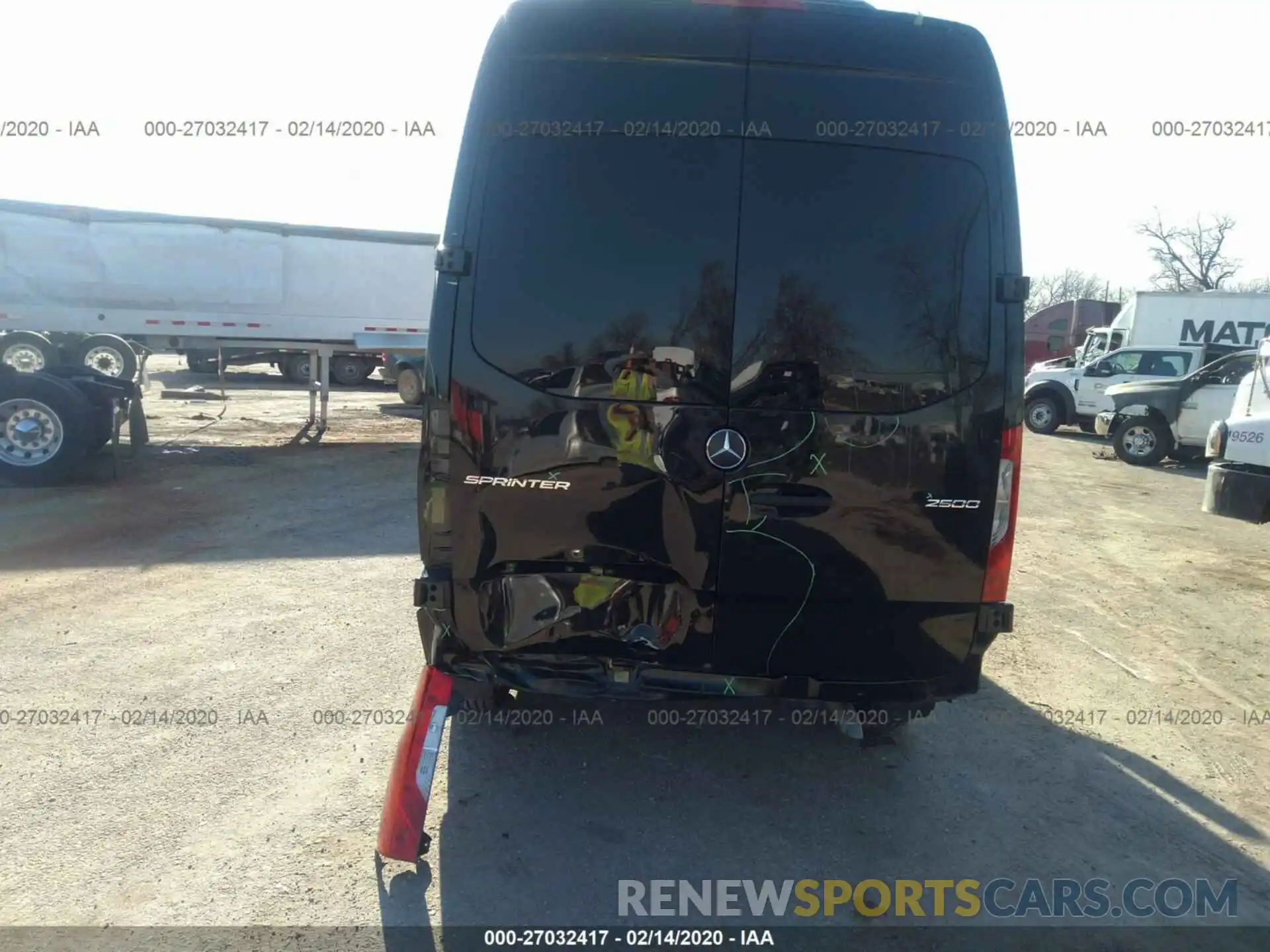 6 Photograph of a damaged car WDZPF0CD5KP110726 MERCEDES-BENZ SPRINTER 2019