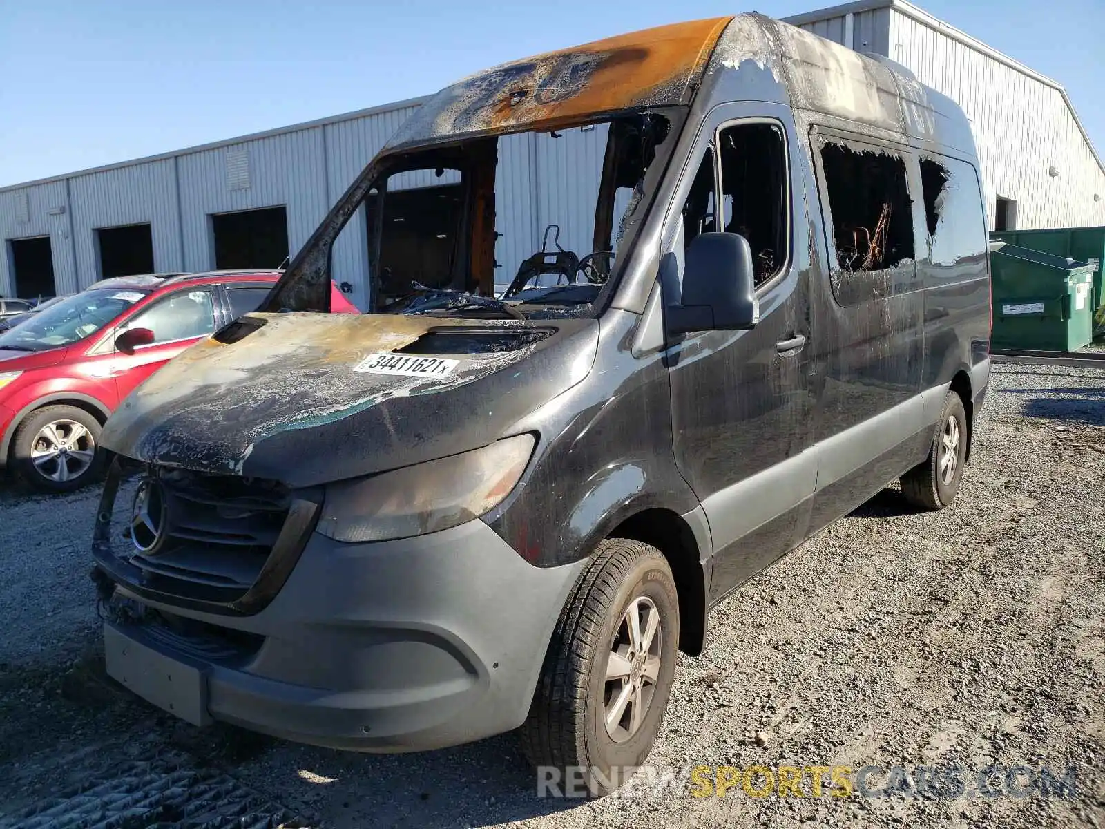 2 Photograph of a damaged car WDZPF0CD8KP125866 MERCEDES-BENZ SPRINTER 2019