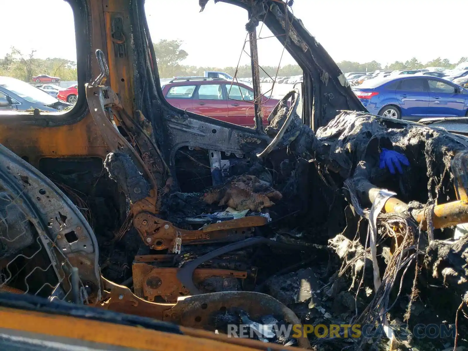 5 Photograph of a damaged car WDZPF0CD8KP125866 MERCEDES-BENZ SPRINTER 2019