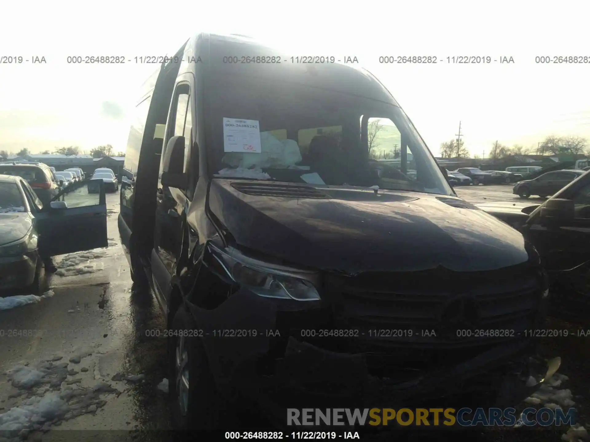 1 Фотография поврежденного автомобиля WDZPF0CD9KP095678 MERCEDES-BENZ SPRINTER 2019