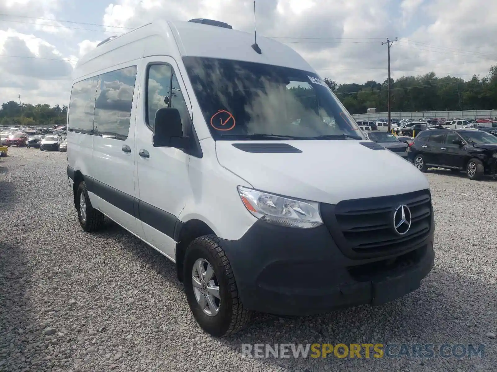 1 Photograph of a damaged car WDZPF0CDXKP040320 MERCEDES-BENZ SPRINTER 2019