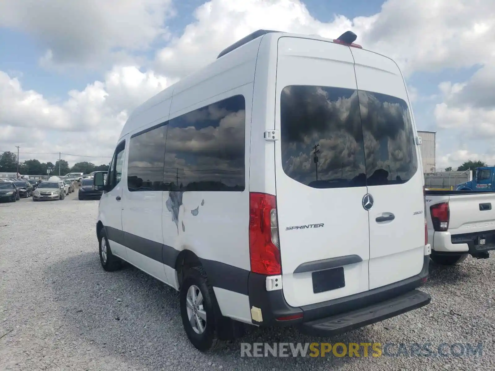 3 Photograph of a damaged car WDZPF0CDXKP040320 MERCEDES-BENZ SPRINTER 2019