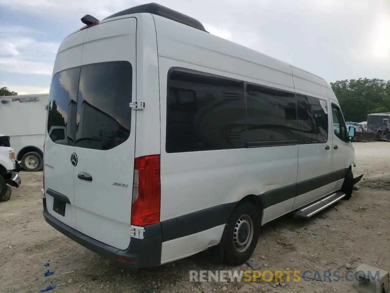 4 Фотография поврежденного автомобиля WDZPF1CD1KP090223 MERCEDES-BENZ SPRINTER 2019