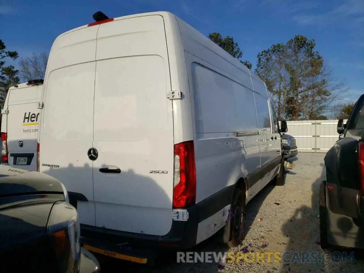 4 Photograph of a damaged car W1W40CHY7LT025465 MERCEDES-BENZ SPRINTER 2020