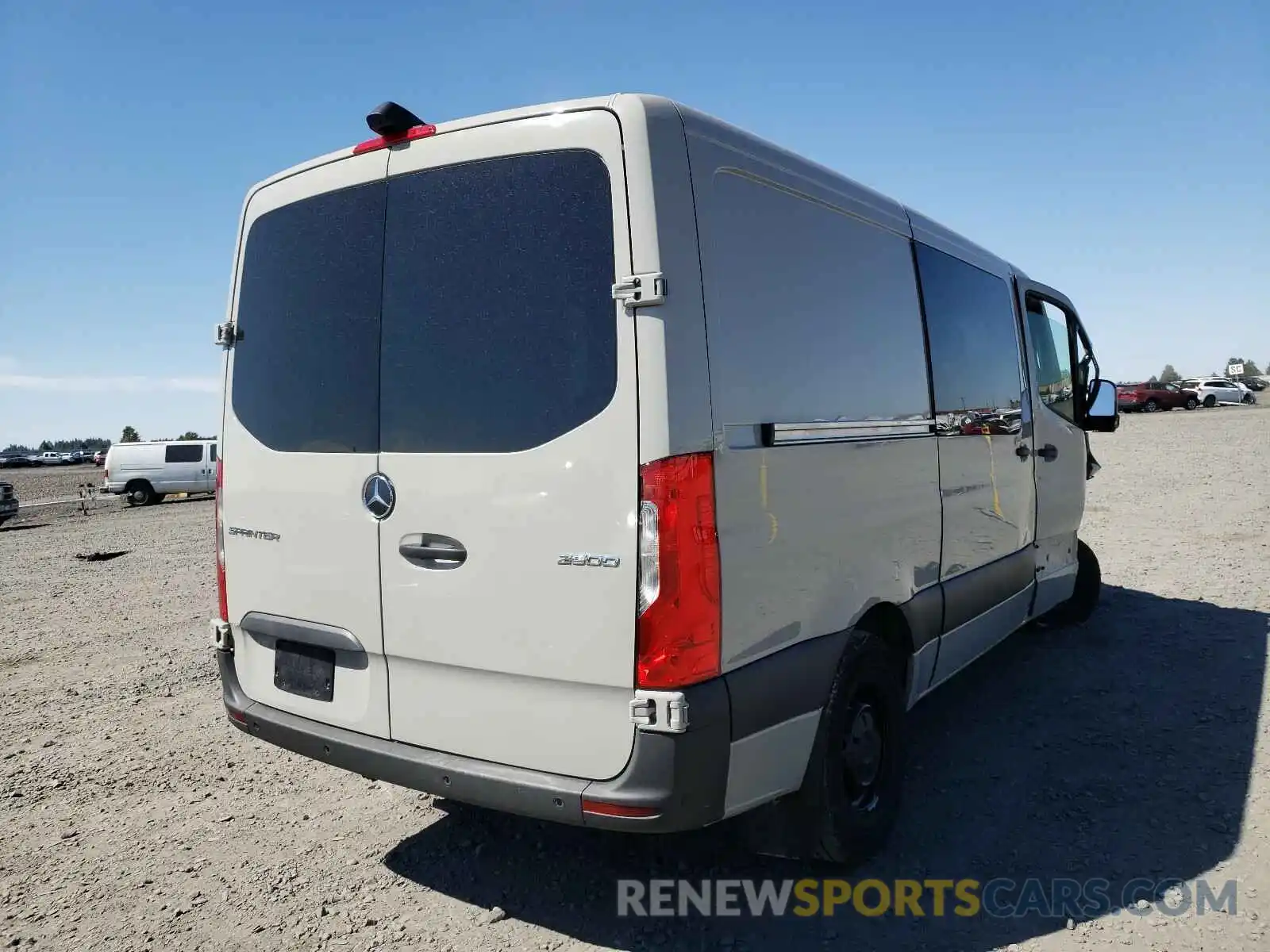 4 Фотография поврежденного автомобиля W1W4EBHY1LT040166 MERCEDES-BENZ SPRINTER 2020