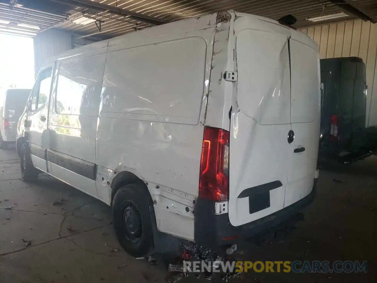 3 Фотография поврежденного автомобиля W1W4EBHY2LT033694 MERCEDES-BENZ SPRINTER 2020