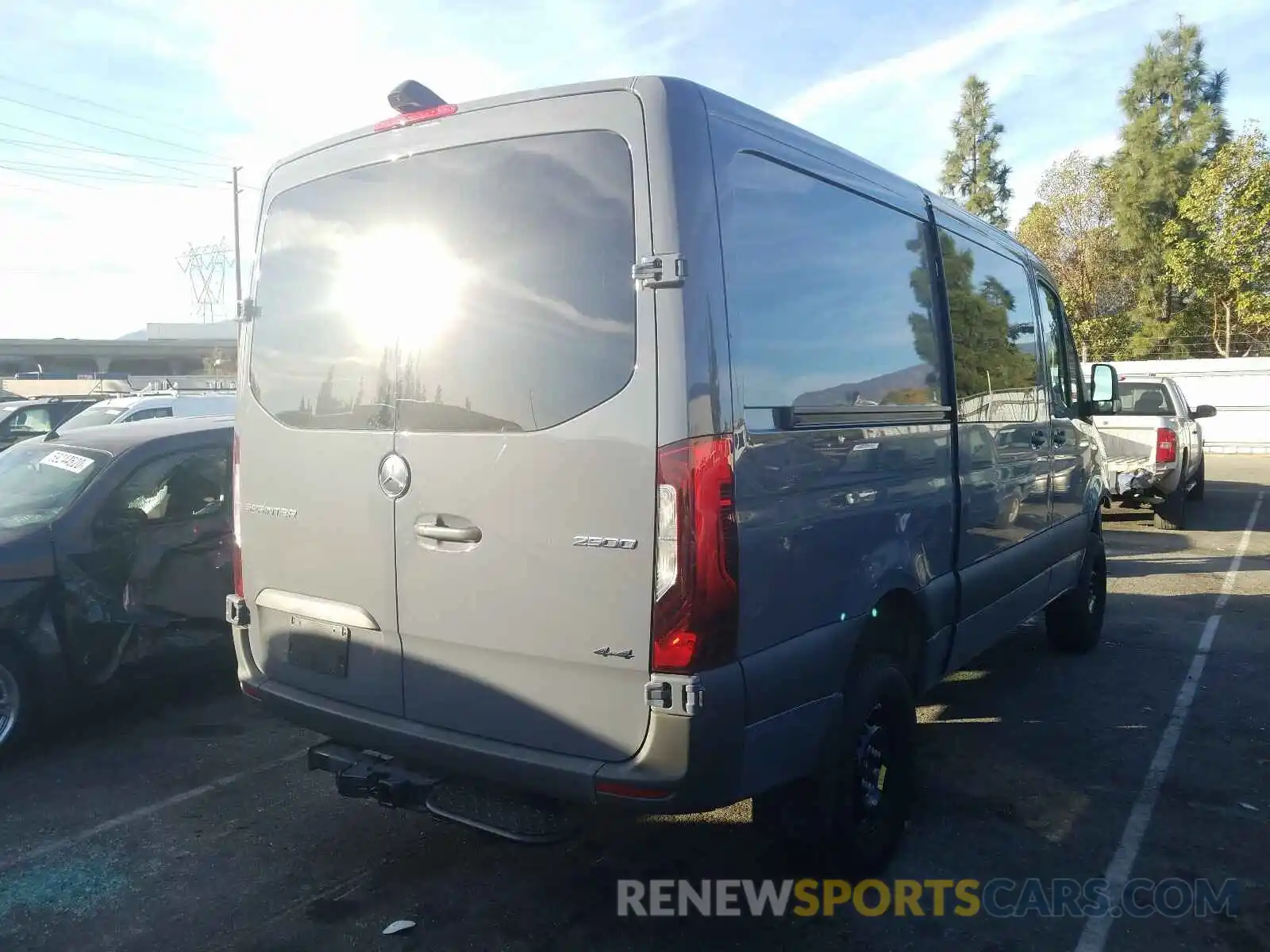 4 Фотография поврежденного автомобиля W1W4EBVYXLT031874 MERCEDES-BENZ SPRINTER 2020