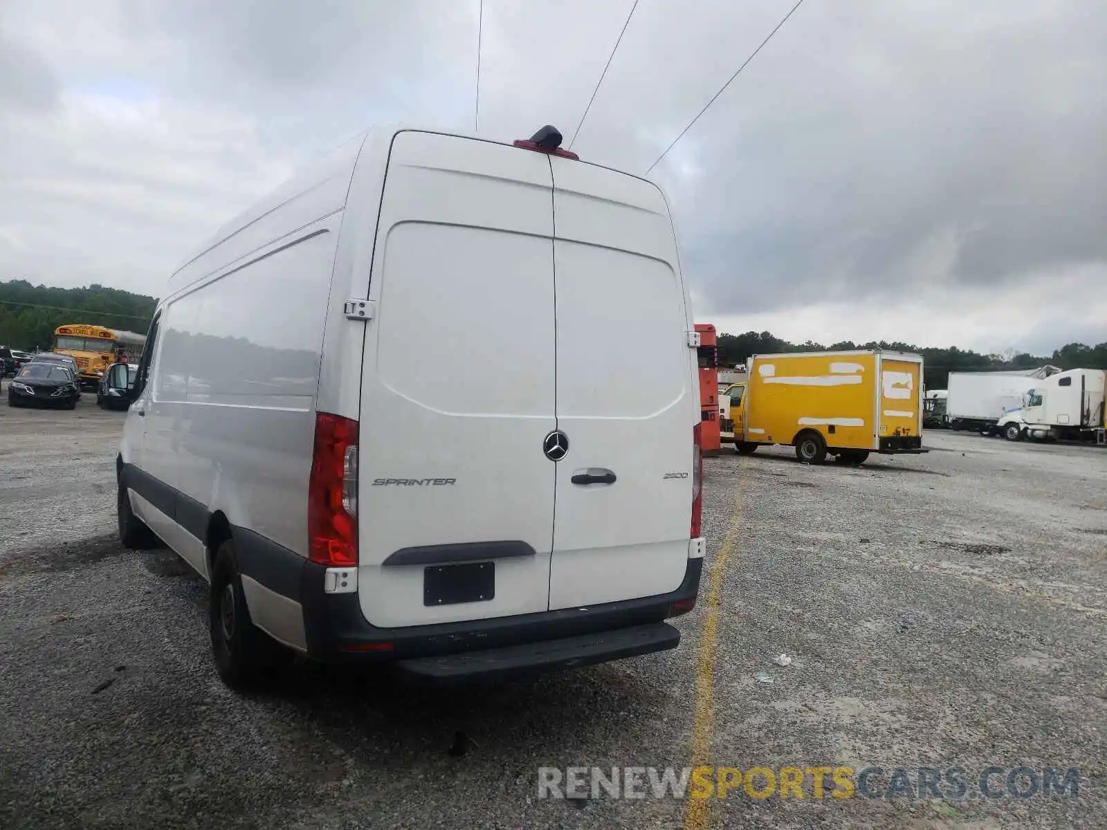 3 Photograph of a damaged car W1W4ECHY0LT033585 MERCEDES-BENZ SPRINTER 2020