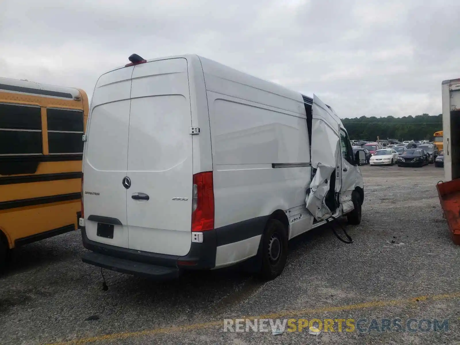 4 Photograph of a damaged car W1W4ECHY0LT033585 MERCEDES-BENZ SPRINTER 2020