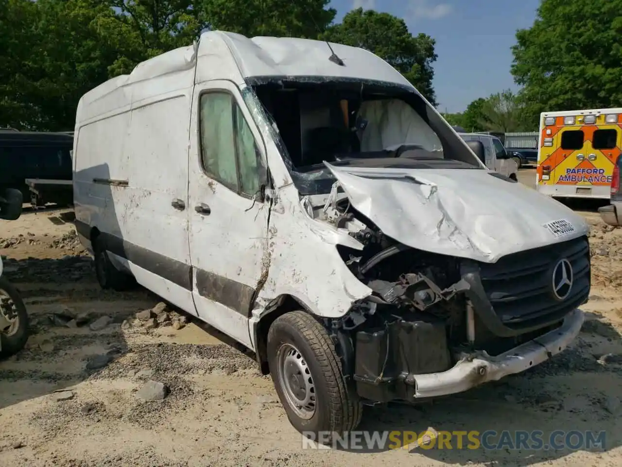 1 Photograph of a damaged car W1W4ECHY6LP313102 MERCEDES-BENZ SPRINTER 2020