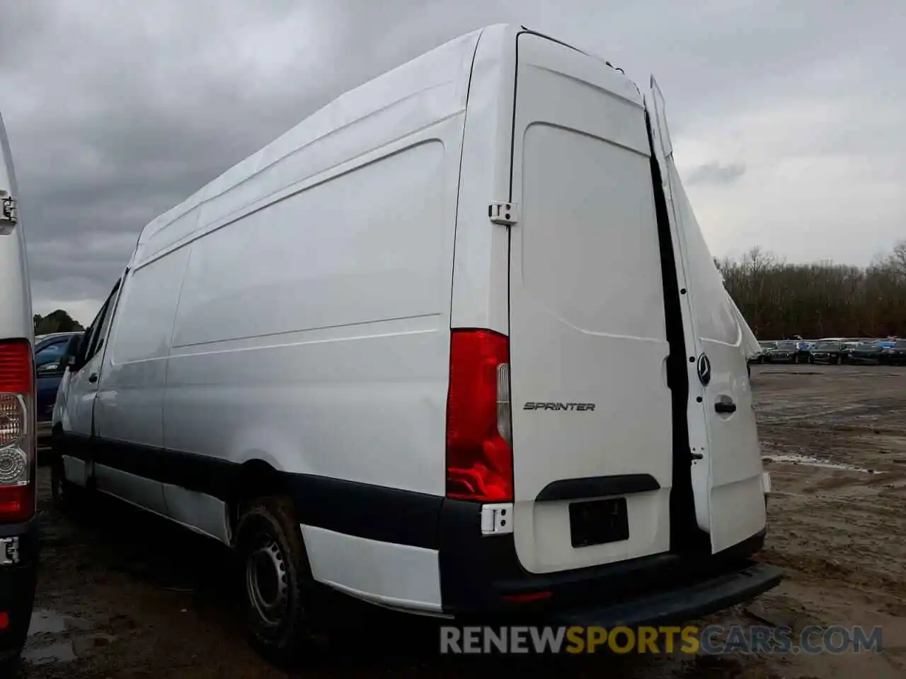 3 Photograph of a damaged car W1W4ECHY6LT024499 MERCEDES-BENZ SPRINTER 2020