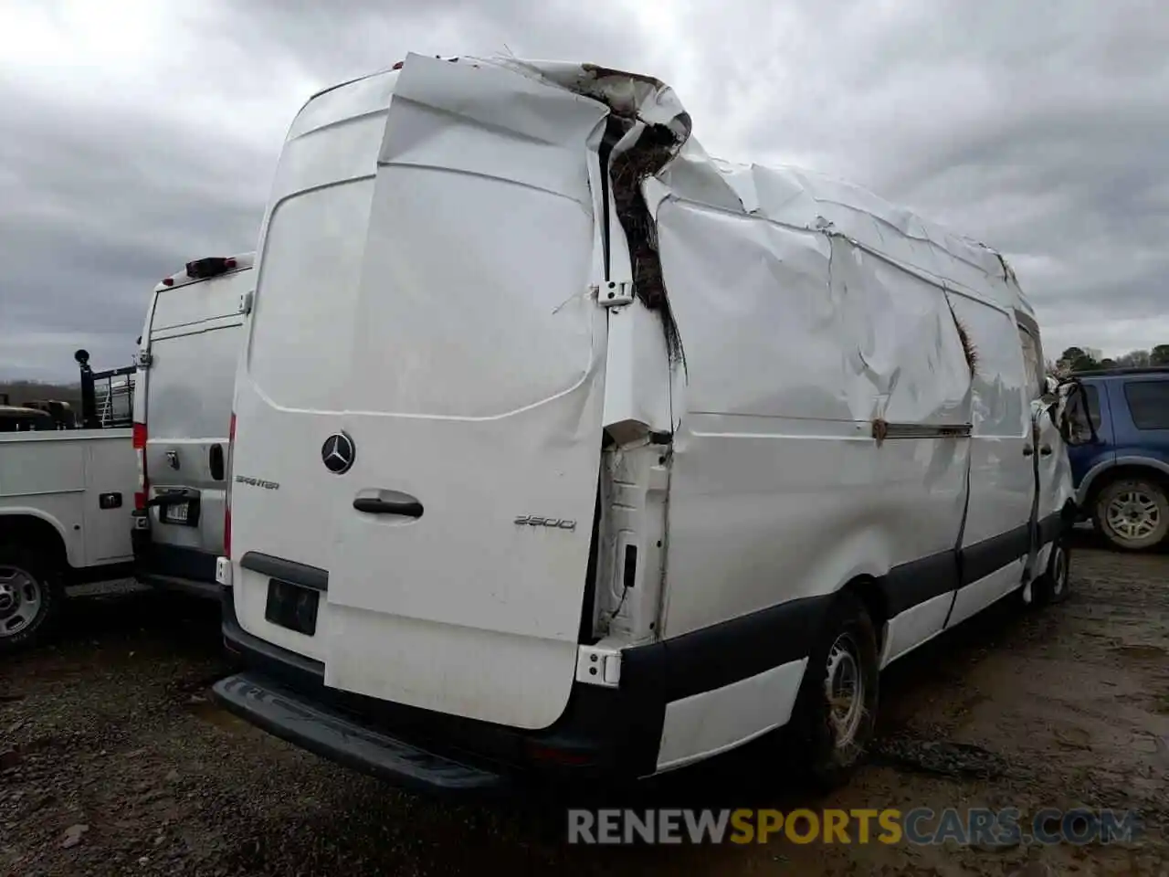 4 Фотография поврежденного автомобиля W1W4ECHY6LT024499 MERCEDES-BENZ SPRINTER 2020