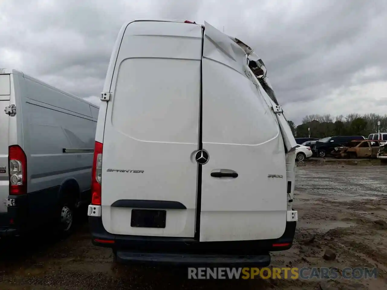 6 Photograph of a damaged car W1W4ECHY6LT024499 MERCEDES-BENZ SPRINTER 2020