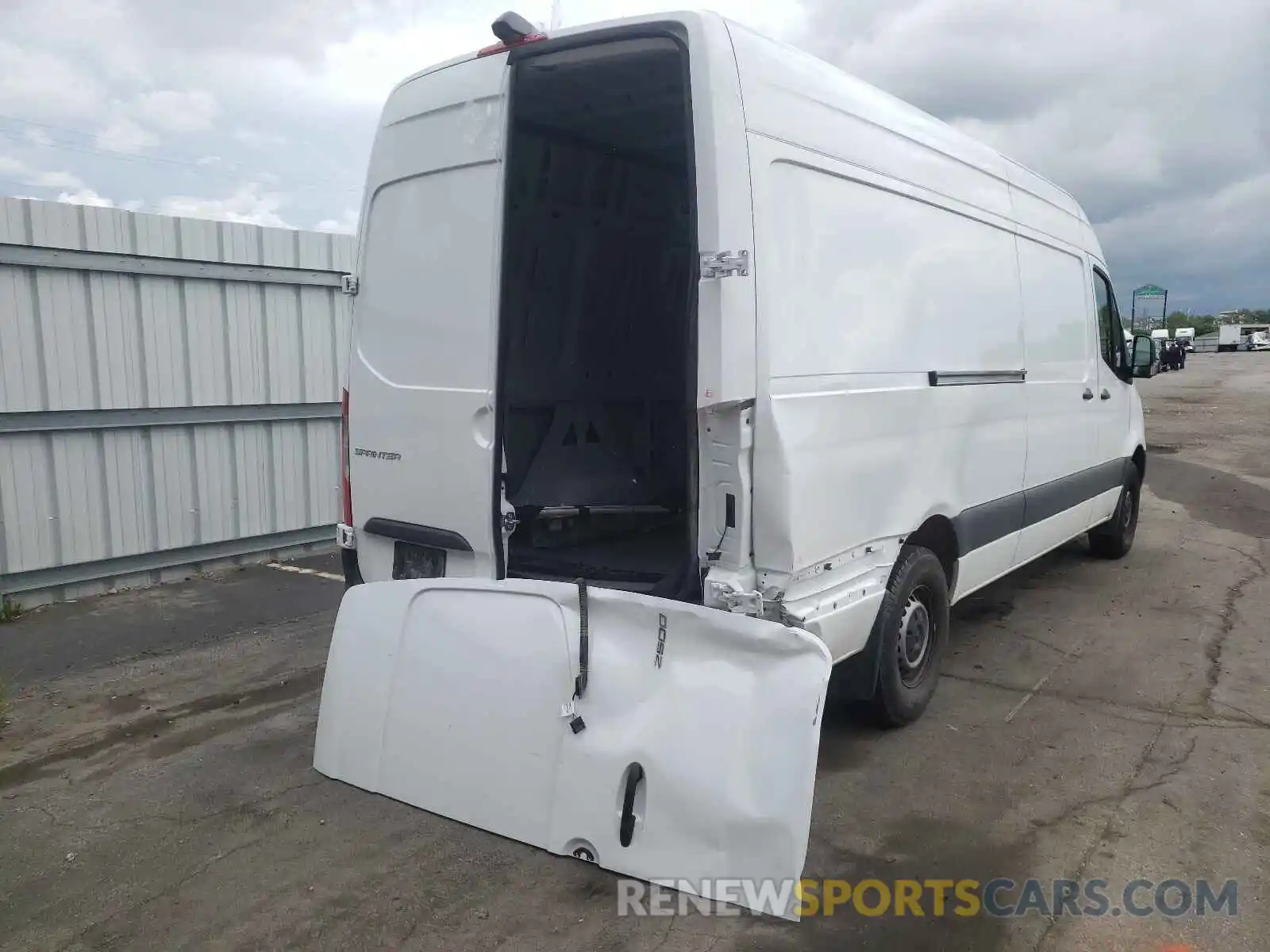 9 Фотография поврежденного автомобиля W1W4ECHY8LT036203 MERCEDES-BENZ SPRINTER 2020