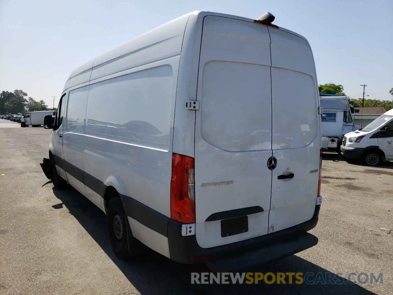 3 Фотография поврежденного автомобиля W1W4ECHY9LT043600 MERCEDES-BENZ SPRINTER 2020