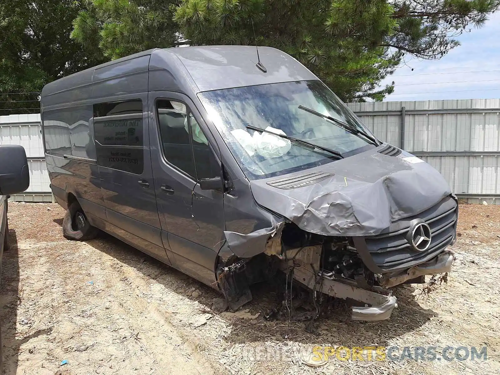 1 Photograph of a damaged car W1W4ECVY0LP222038 MERCEDES-BENZ SPRINTER 2020