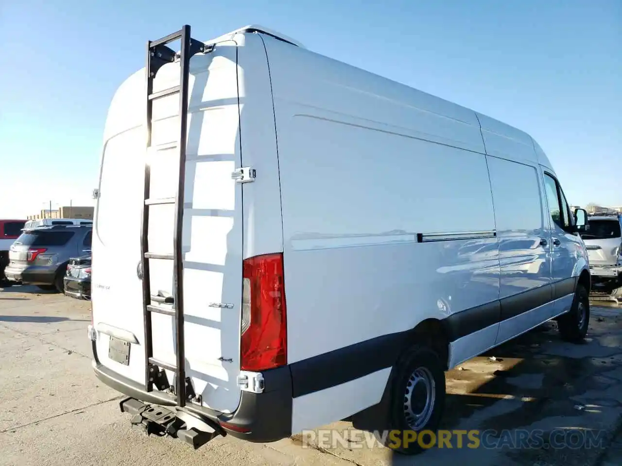 4 Photograph of a damaged car W1W4ECVY9LT038871 MERCEDES-BENZ SPRINTER 2020