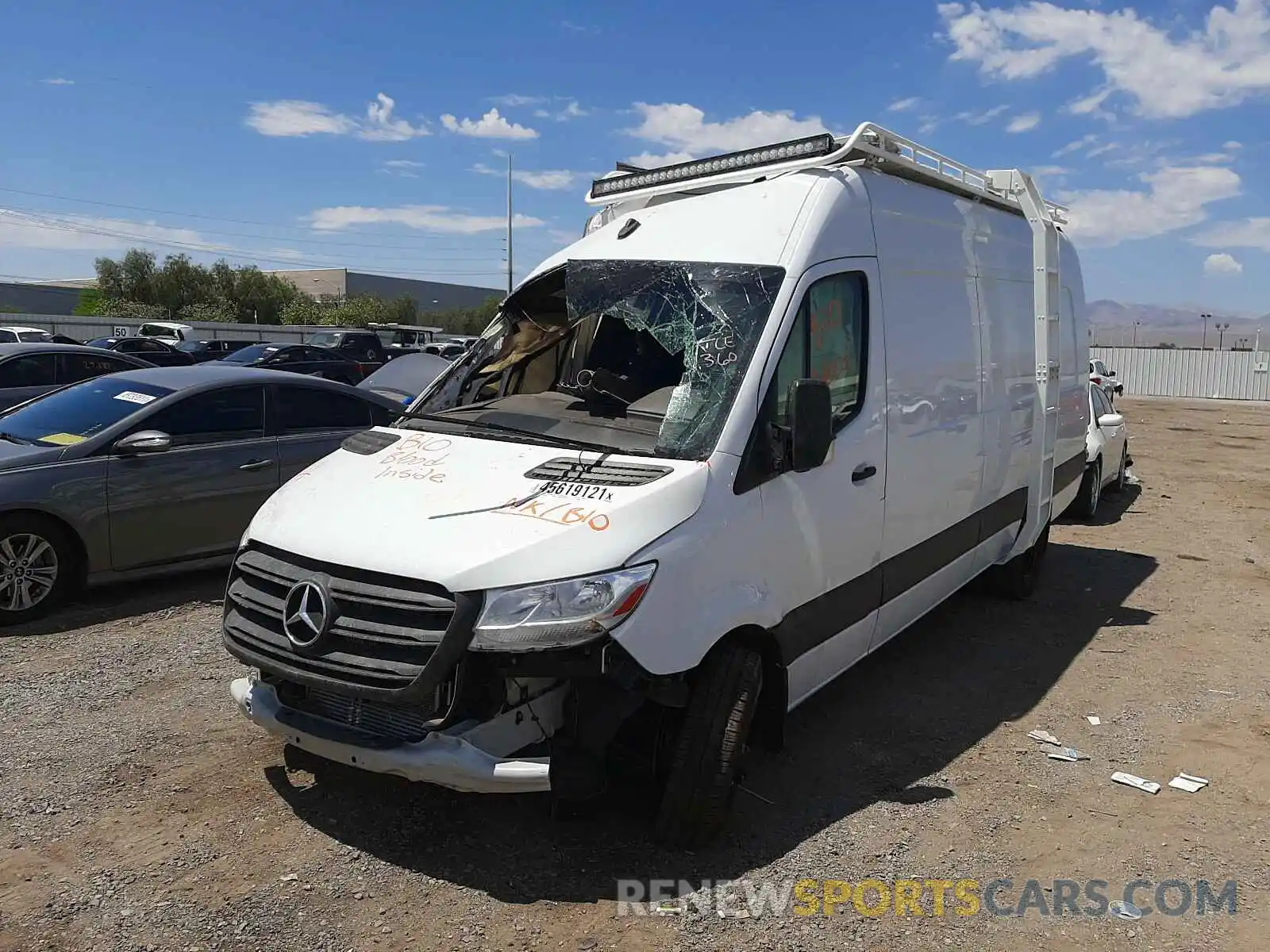 2 Photograph of a damaged car W1W8ED3Y2LT021095 MERCEDES-BENZ SPRINTER 2020