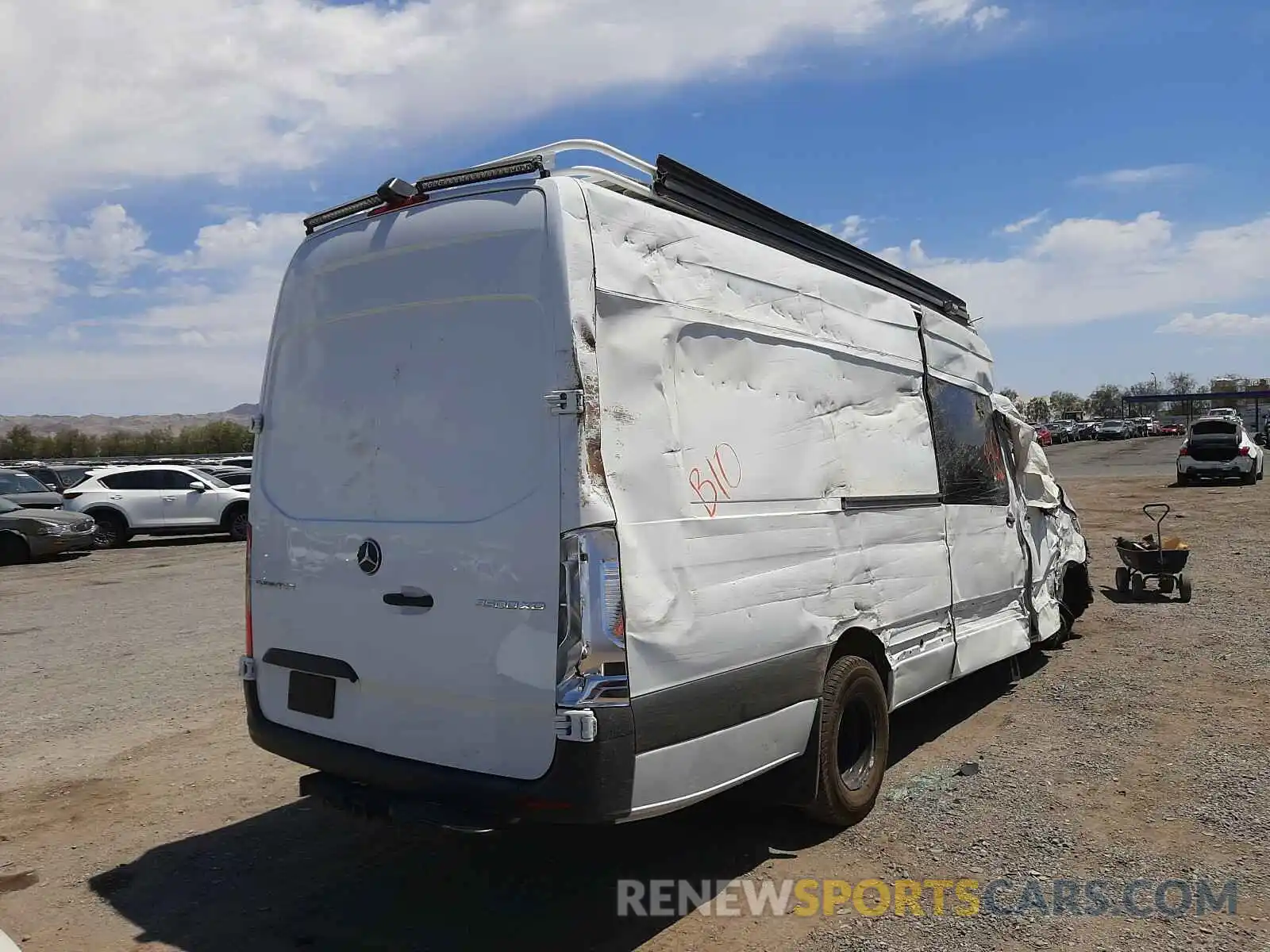 4 Photograph of a damaged car W1W8ED3Y2LT021095 MERCEDES-BENZ SPRINTER 2020