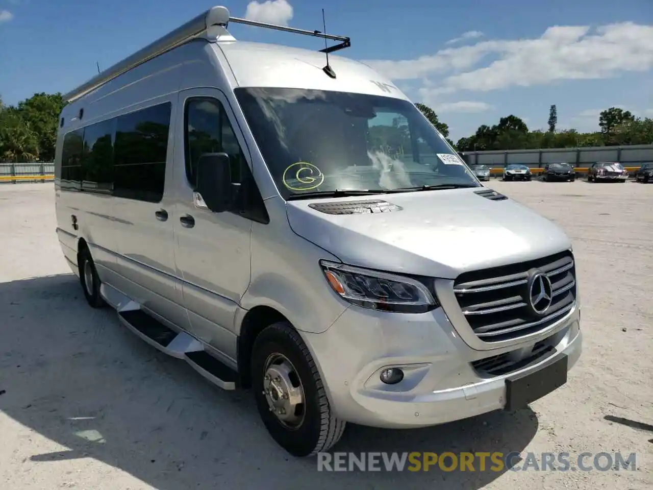 1 Photograph of a damaged car W1W8ED3Y7LP230177 MERCEDES-BENZ SPRINTER 2020