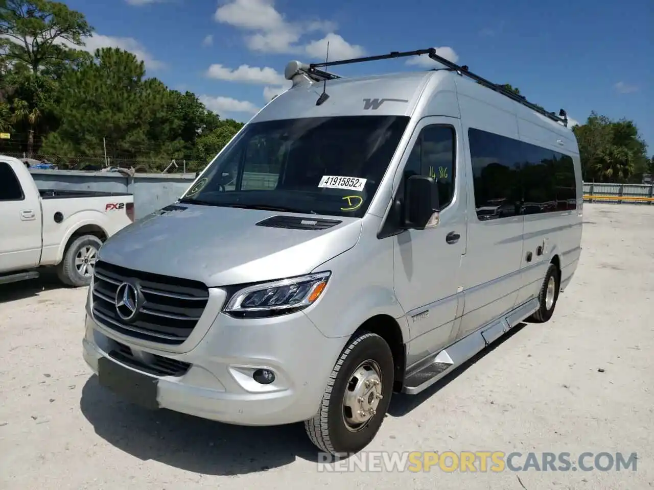 2 Фотография поврежденного автомобиля W1W8ED3Y7LP230177 MERCEDES-BENZ SPRINTER 2020