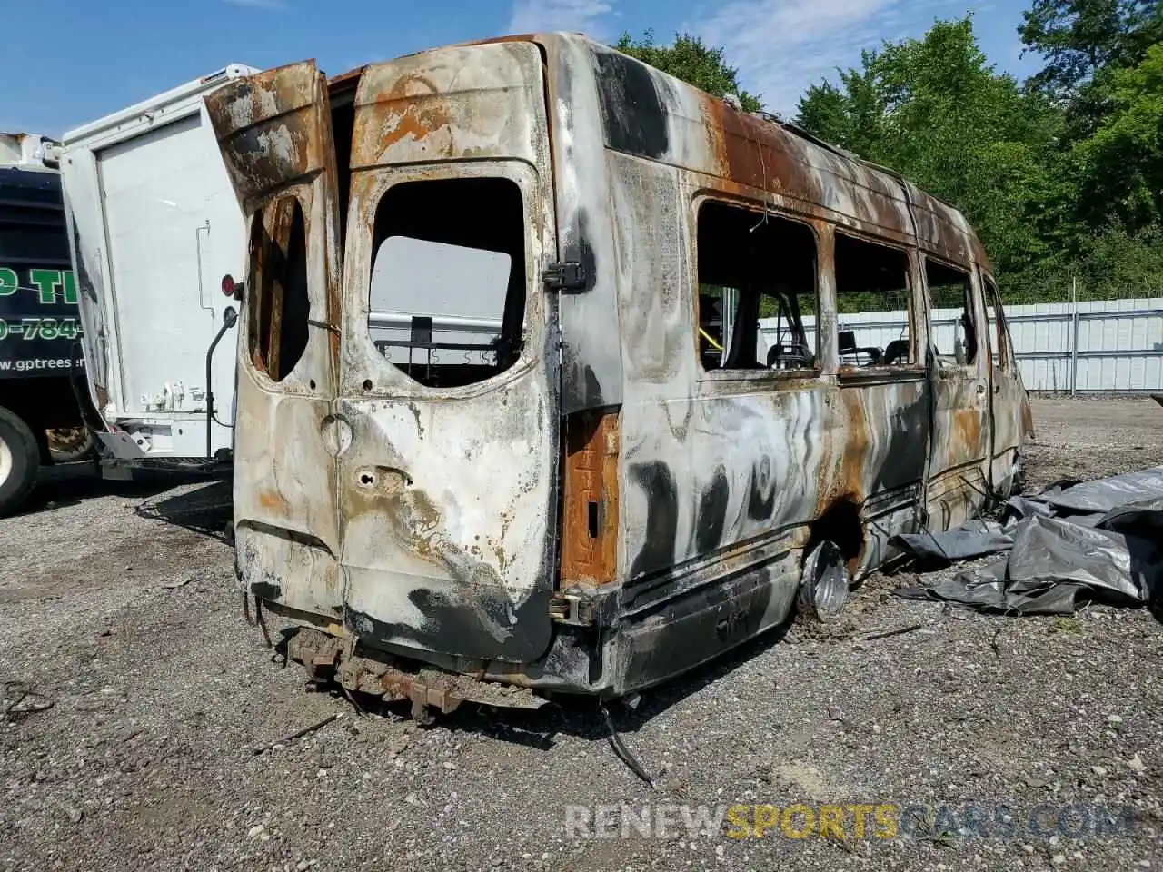 4 Photograph of a damaged car W1X8ED3Y4LT038766 MERCEDES-BENZ SPRINTER 2020