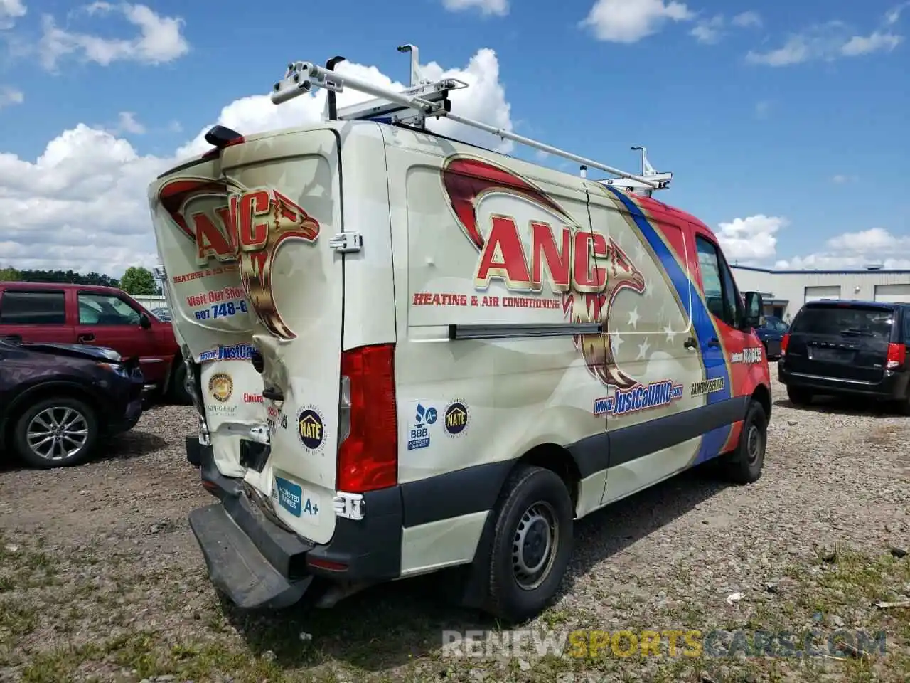 4 Photograph of a damaged car W1Y4EBHY2LT028602 MERCEDES-BENZ SPRINTER 2020