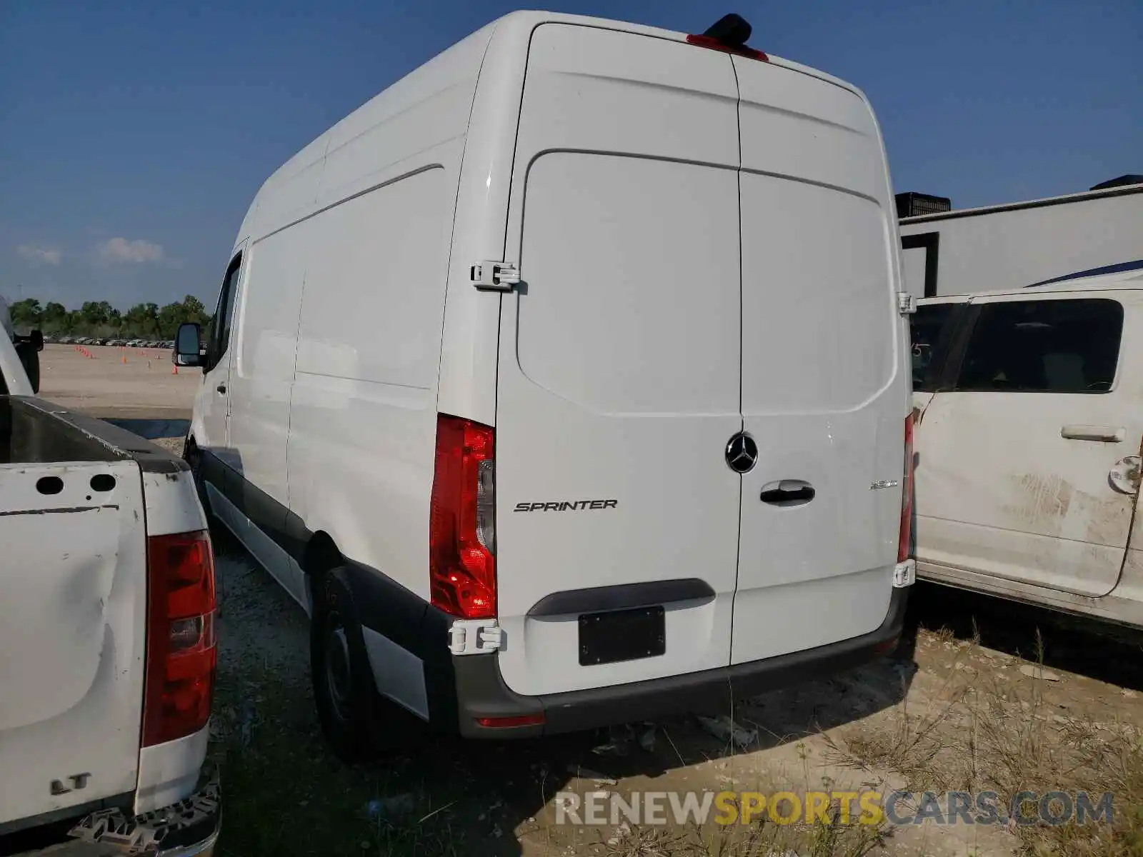 3 Фотография поврежденного автомобиля W1Y4EBHY2LT032374 MERCEDES-BENZ SPRINTER 2020