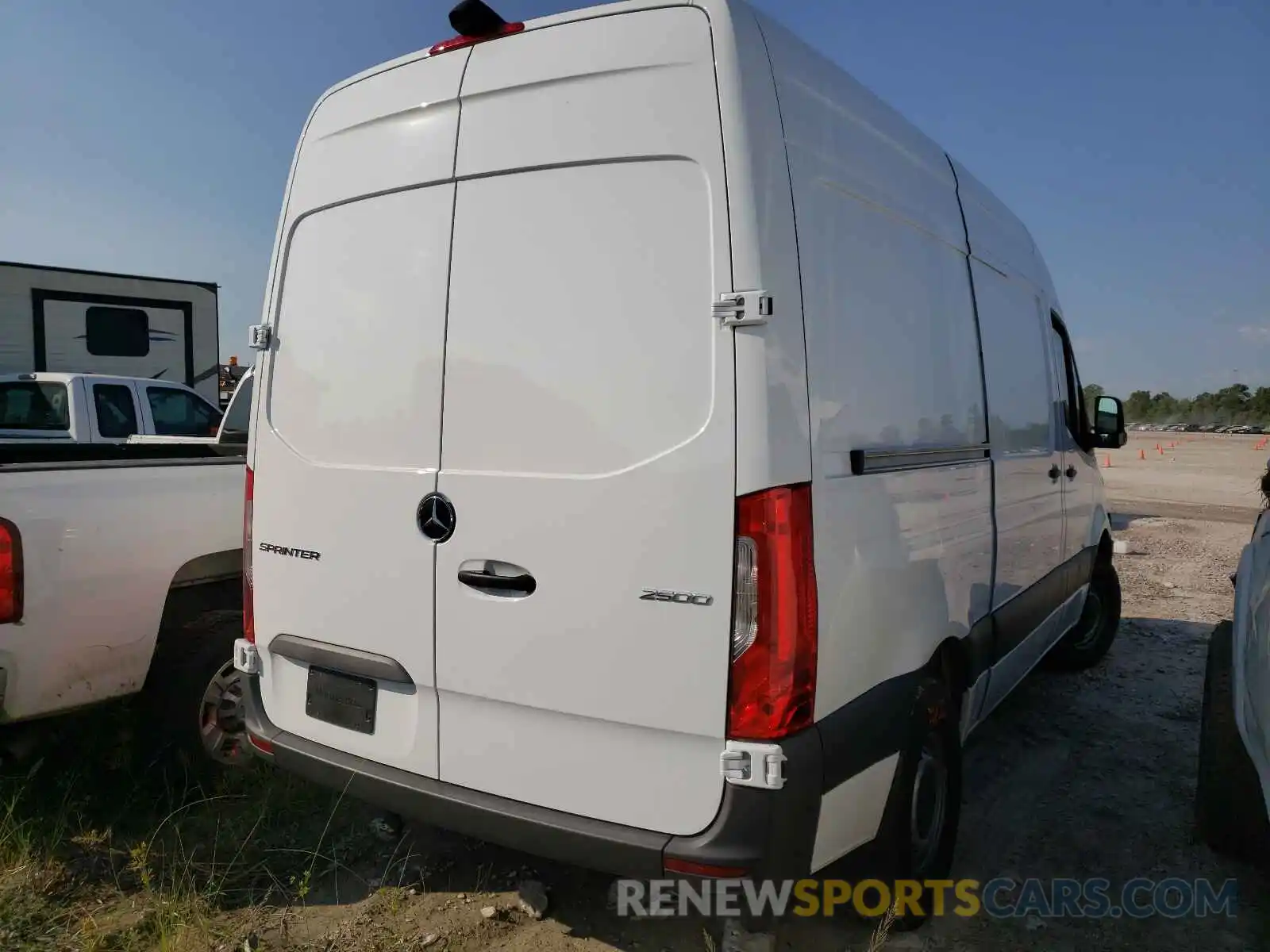 4 Фотография поврежденного автомобиля W1Y4EBHY2LT032374 MERCEDES-BENZ SPRINTER 2020