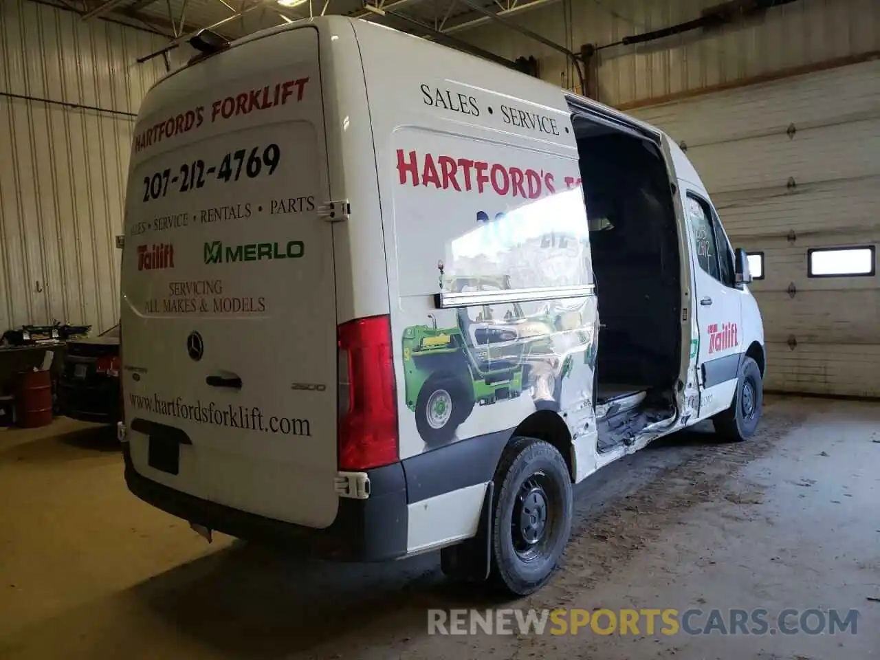 4 Photograph of a damaged car W1Y4EBHY9LT031299 MERCEDES-BENZ SPRINTER 2020