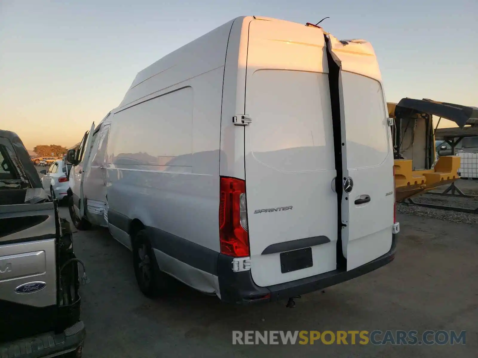 3 Photograph of a damaged car W1Y4EDHYXLT030688 MERCEDES-BENZ SPRINTER 2020