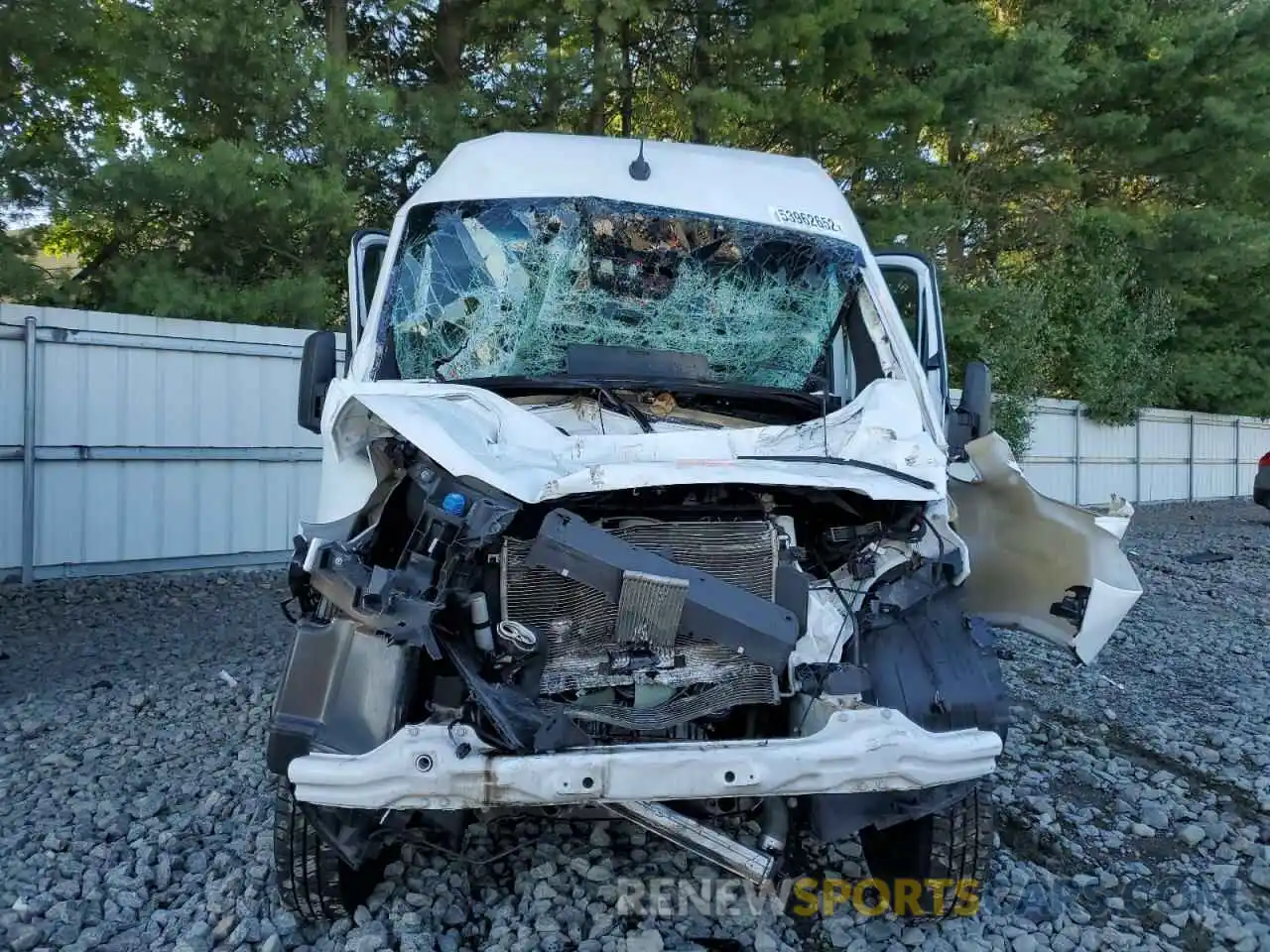 9 Photograph of a damaged car W1Y8EB3YXLP258745 MERCEDES-BENZ SPRINTER 2020