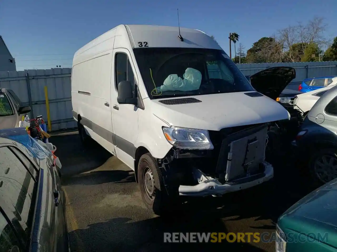 1 Photograph of a damaged car W1W40CHY8MT055821 MERCEDES-BENZ SPRINTER 2021