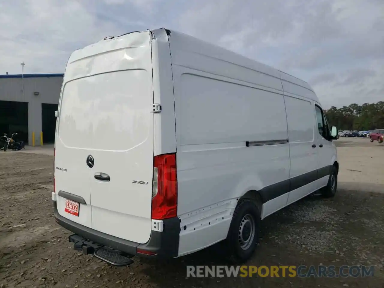 4 Photograph of a damaged car W1W4DCHY0MT050617 MERCEDES-BENZ SPRINTER 2021