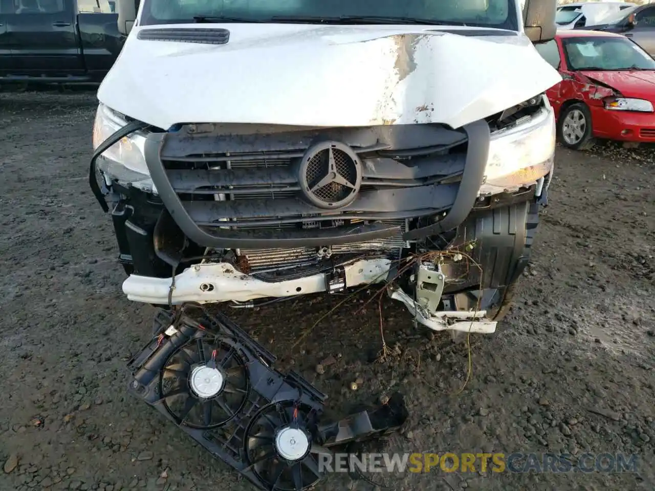 9 Фотография поврежденного автомобиля W1W4DCHY9MT048848 MERCEDES-BENZ SPRINTER 2021