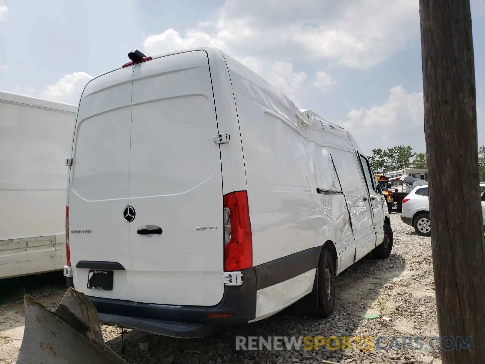 4 Photograph of a damaged car W1W4DDHYXMT049853 MERCEDES-BENZ SPRINTER 2021